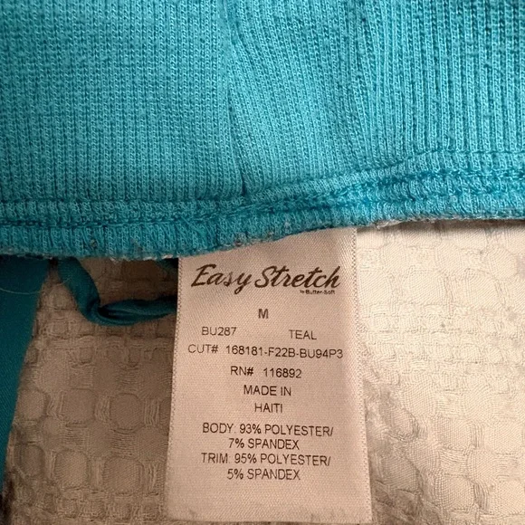 Easy STRETCH Mila Women's 7-Pocket Jogger Scrub Pants - Picture 4 of 5